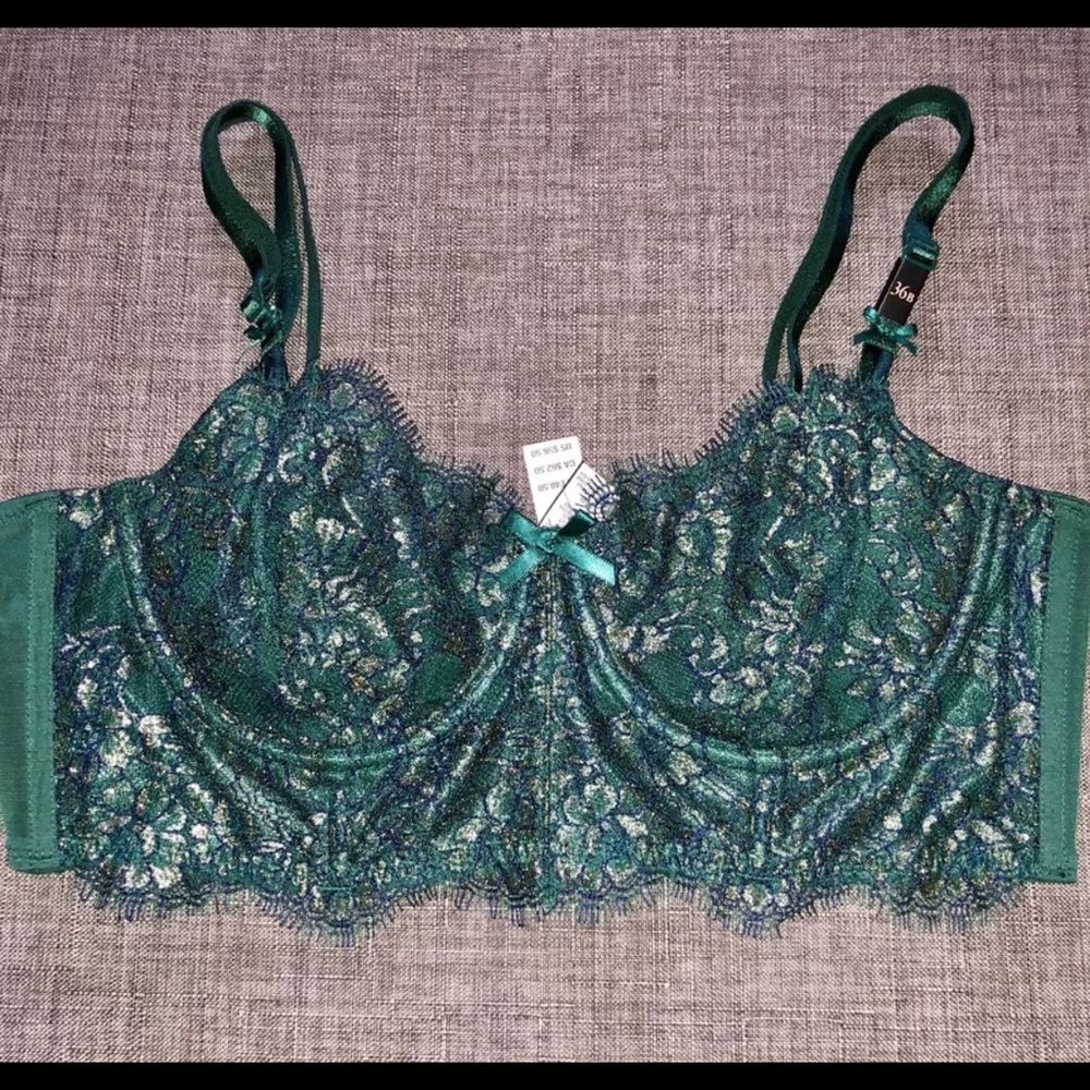 Victoria Secret Bra 36B